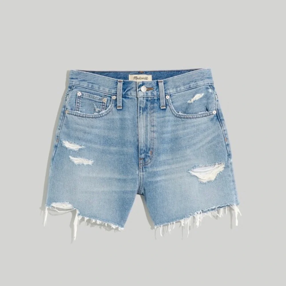 Madewell The Momjean Short in Lansdale Wash Ripped Denim Shorts size 27 - Picture 1 of 6